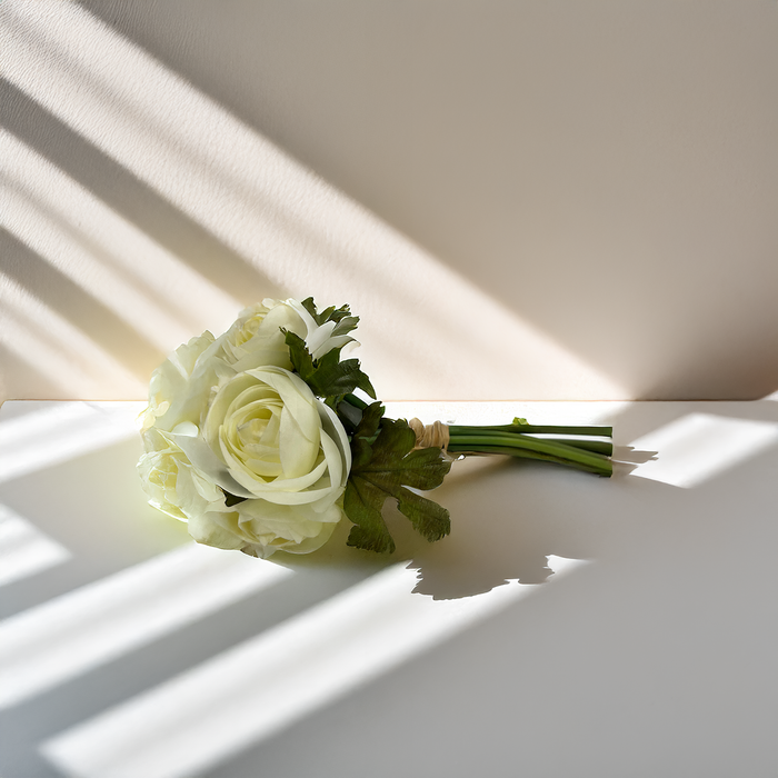 Elegant White Ranunculus Bouquet – A Timeless Addition to Your Space