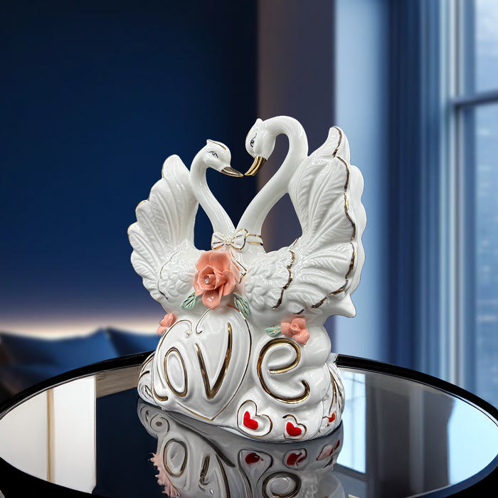 Exquisite Porcelain Swan Couple Love Figurine – A Symbol of Romance and Elegance